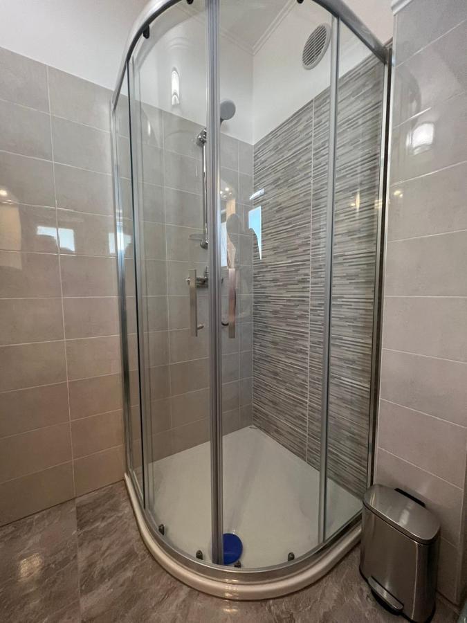 Apartman David Rijeka Buitenkant foto